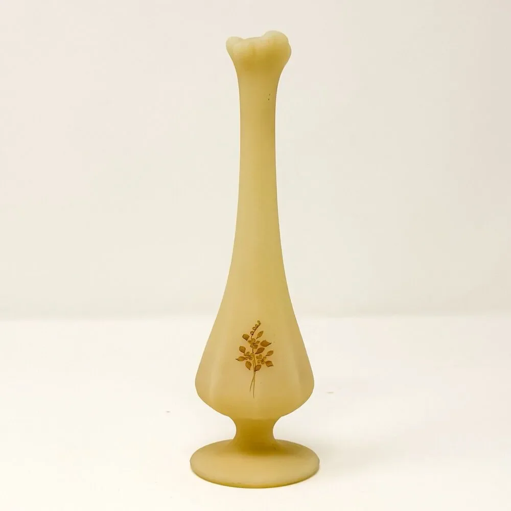 Fenton vintage custard